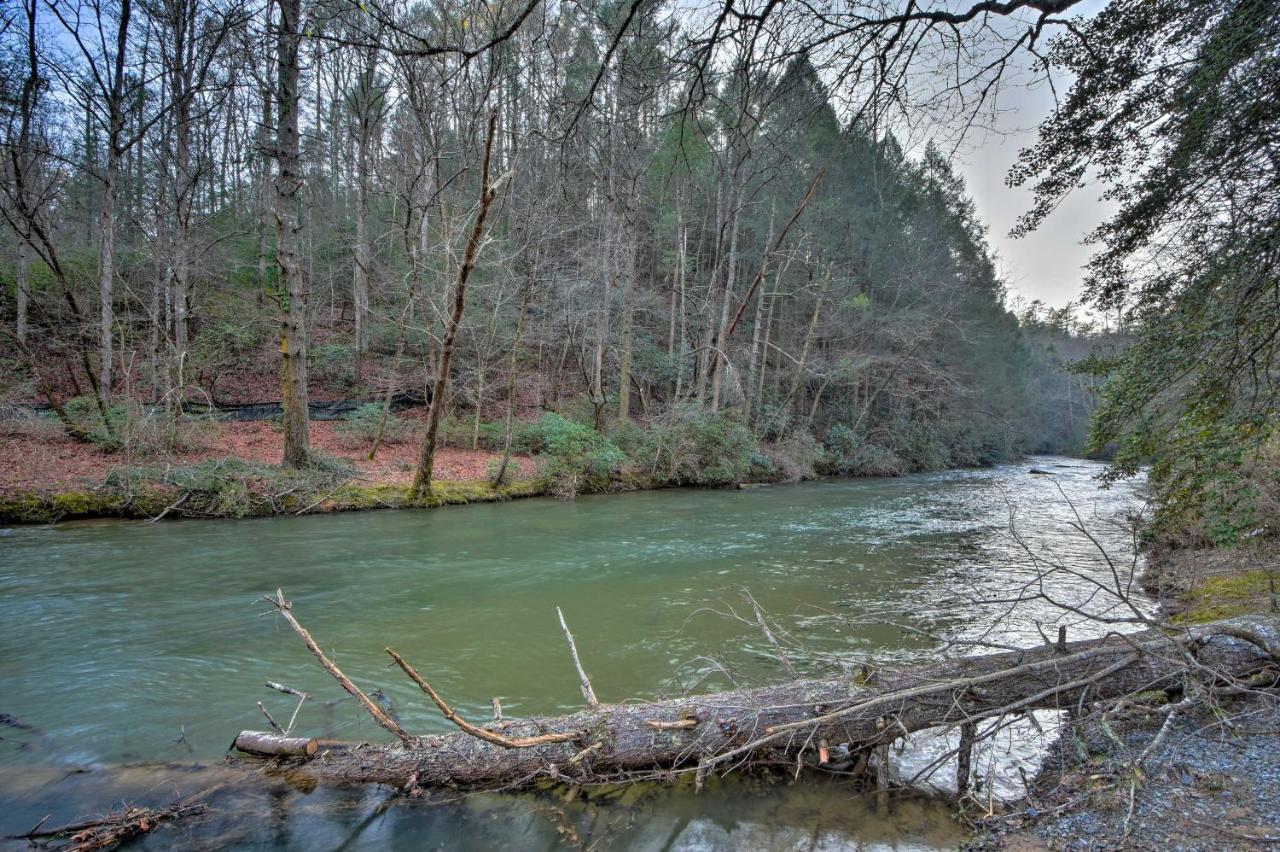 Riverside Ellijay Cabin With Hot Tub And Game Room Exterior photo